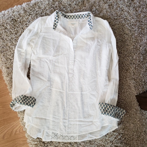 Anthropologie Tops - Birds of Paradis Laced Back Pullover